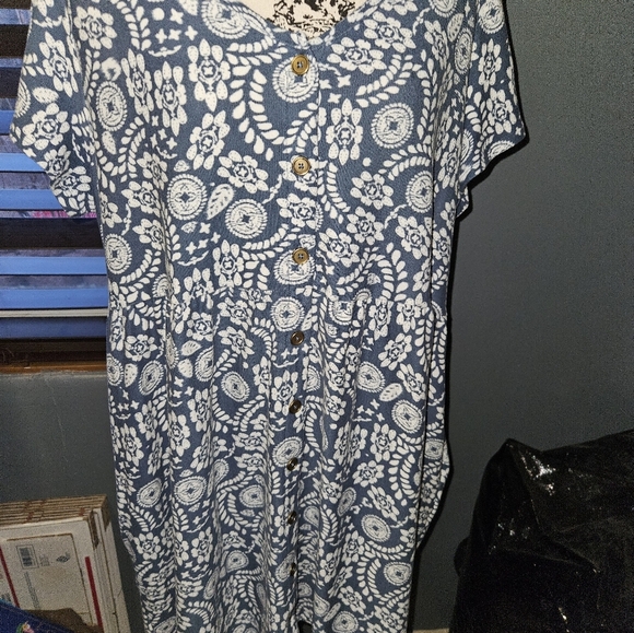 LulaRoe Womans Blue/White Button Up Dress Size 2xl - Picture 2 of 12